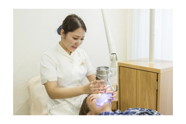 ホワイトエッセンス横浜東口