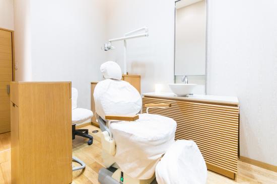 ホワイトエッセンス天神