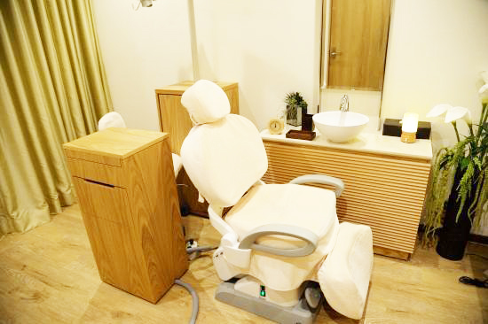 ホワイトエッセンス岩見沢(谷本歯科医院)