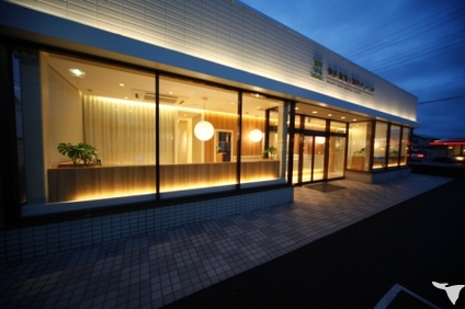 ホワイトエッセンス　水戸御茶園通り