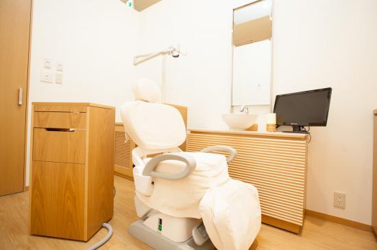 ホワイトエッセンス イオンモール和歌山 (ホワイトエッセンスわかやま歯科)